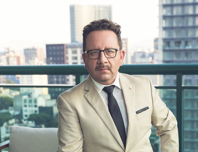 Emmanuel Cervantes Una Voz Que Impulsa, Inspira Y Trasciende.